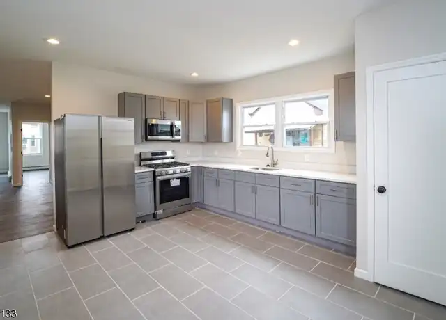 Property at 26 Sheridan Ave, Paterson, NJ, 07502, 3 beds, 1.5 baths, [object Object]