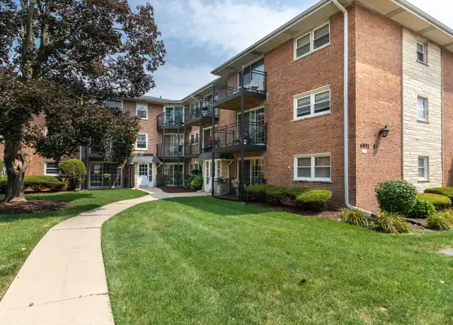 Property at 6853 N Northwest Hwy Unit 1D, Chicago, IL, 60631, 2 beds, 1 bath, [object Object]