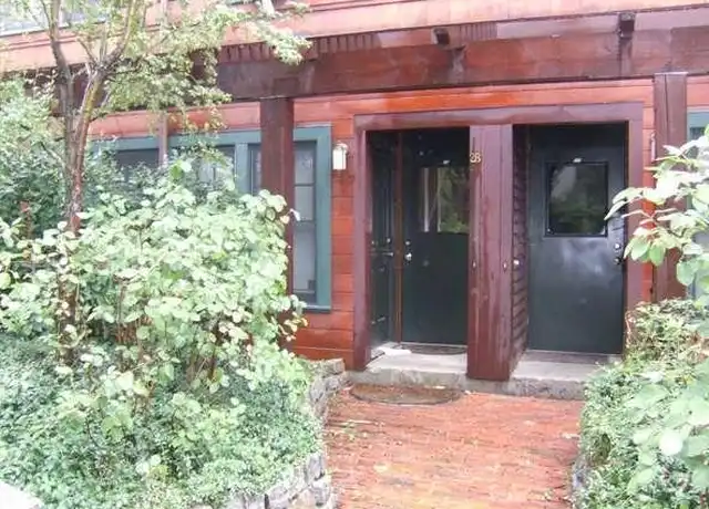 Property at 411 Norfolk St, Somerville, MA, 02143, 3 beds, 1 bath, [object Object]