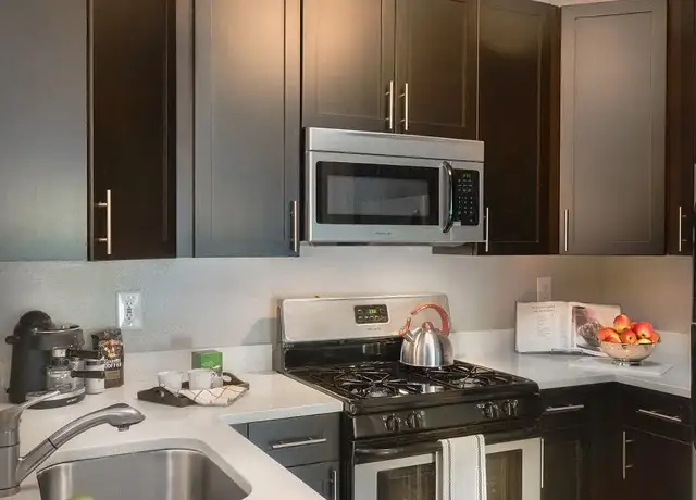 Photo of 12000 Chase Crossing Cir, North Bethesda, MD 20852