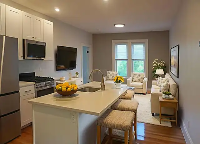 Property at 2 Ivaloo St Unit 4-B, Somerville, MA, 02143, 3 beds, 1 bath, [object Object]