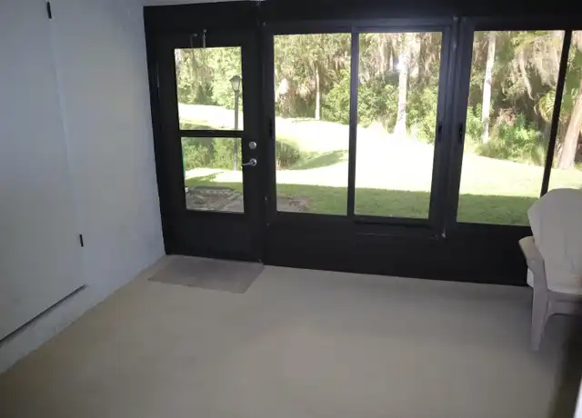 Property at 1389 Pine Ridge Cir E Unit D130, Tarpon Springs, FL, 34688, 2 beds, 2 baths, [object Object]