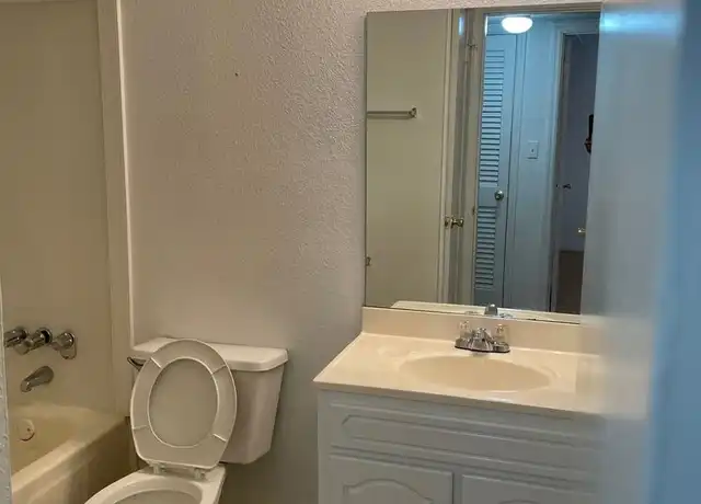 Property at 315 Wymore Rd Unit 315-102, Altamonte Springs, FL, 32714, 2 beds, 2 baths, [object Object]