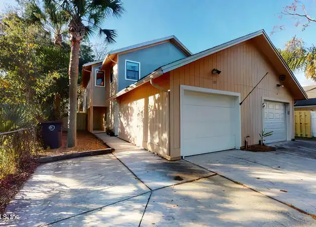 Property at 124 Magnolia St, Atlantic Beach, FL, 32233, 2 beds, 2.5 baths, [object Object]