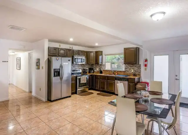 Property at 2721 Raeford Rd #1, Orlando, FL, 32806, 2 beds, 1 bath, [object Object]