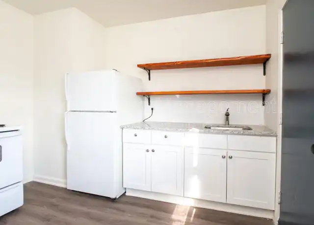Property at 5308 E Lincoln St Unit 5308L, Wichita, KS, 67218, 2 beds, 1 bath, [object Object]