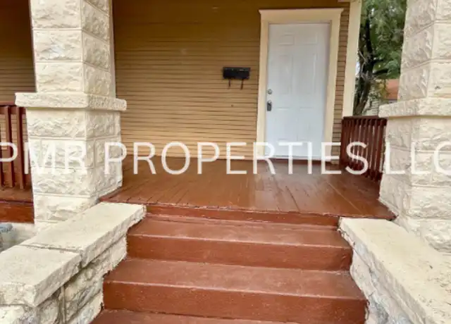 Property at 811 N 10th St, Saint Joseph, MO, 64501, 3 beds, 1 bath, [object Object]