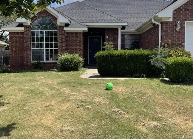 Property at 1440 Arden Ln, Conway, AR, 72034, 3 beds, 2 baths, [object Object]