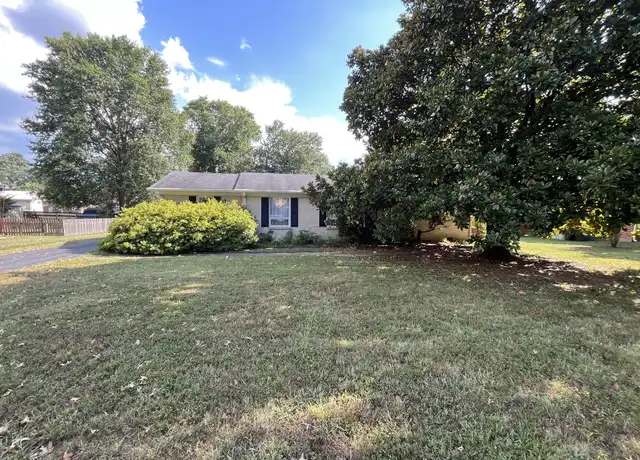 Property at 405 Pawnee Trl, Columbia, TN, 38401, 3 beds, 1 bath, [object Object]