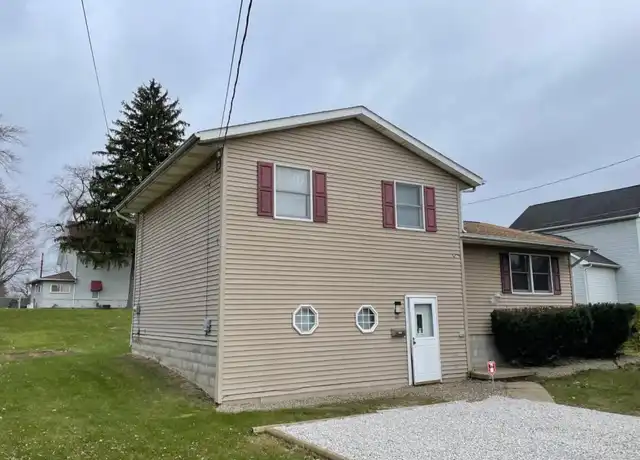 Property at 2013 4th St SE, Canton, OH, 44707, 3 beds, 1.5 baths, [object Object]