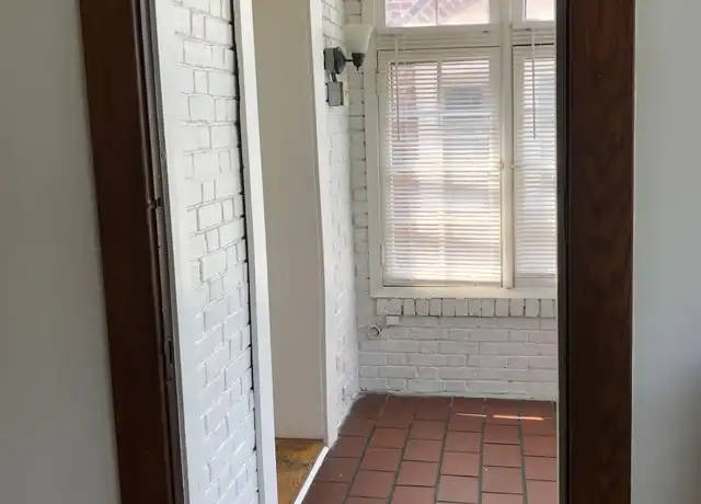 Property at 2729 Aldrich Ave S, Minneapolis, MN, 55408, 1 bed, 1 bath, [object Object]