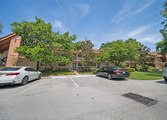 Property at 1784 Hammock Blvd, Coconut Creek, FL, 33063, 1 bed, 2 baths, [object Object]
