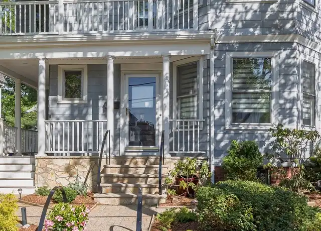 Property at 13 Oxford Ave Unit 13, Belmont, MA, 02478, 2 beds, 1.5 baths, [object Object]