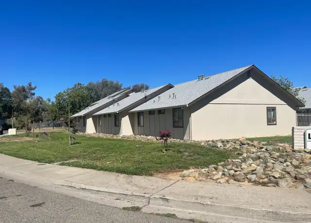 Property at 1700 Ellis Lake Dr Apt 26, Marysville, CA, 95901, 3 beds, 1 bath, [object Object]