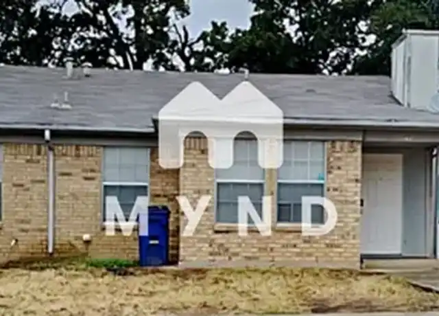 Property at 741 Woodland Ct, Kennedale, TX, 76060, 2 beds, 1 bath, [object Object]