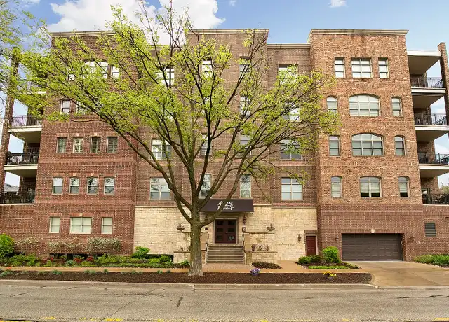 Property at 4929 Forest Ave Unit 1G, Downers Grove, IL, 60515, 2 beds, 1.5 baths, [object Object]