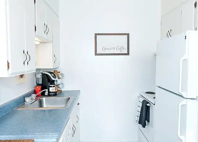 Property at Campus Village - 925 E 18th Ave, Ellensburg, WA, 98926, 2 beds, 1 bath, [object Object]