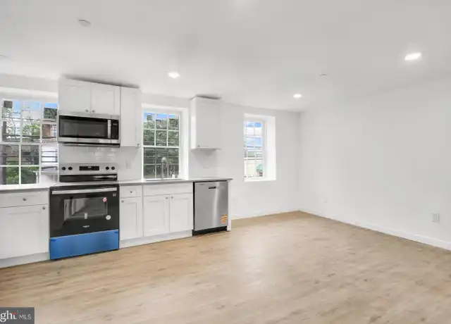 Property at 7037 Ridge Ave Unit 2A, Philadelphia, PA, 19128, 1 bed, 1 bath, [object Object]