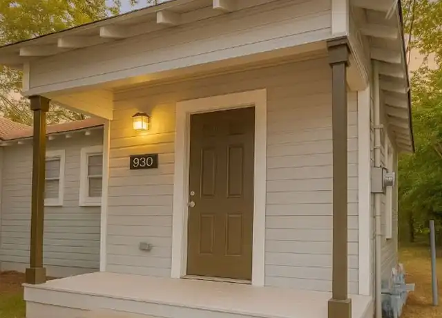 Property at 930 Poinsettia, San Antonio, TX, 78202, 1 bed, 1 bath, [object Object]
