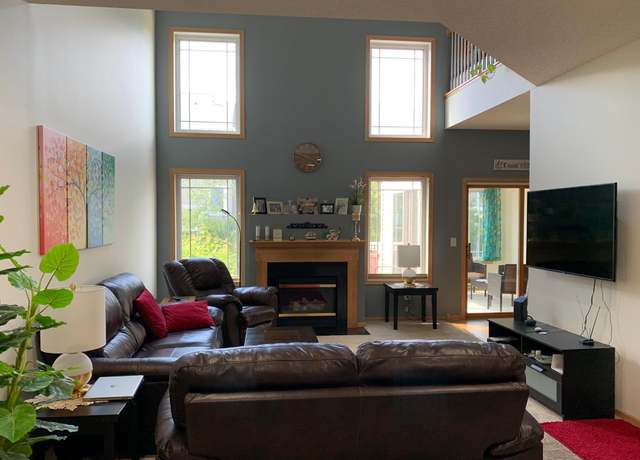 Photo of 16305 50th Ave N, Minneapolis, MN 55446