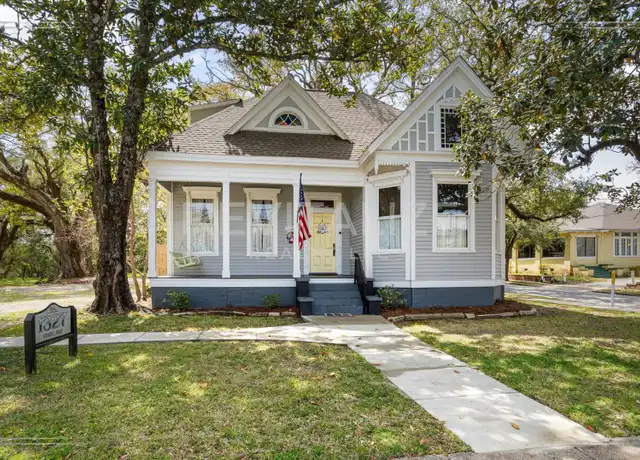Property at 1327 Spring Hill Ave, Mobile, AL, 36604, 3 beds, 2.5 baths, [object Object]