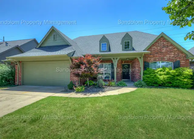 Property at 11716 S Willow Pl, Jenks, OK, 74037, 5 beds, 3 baths, [object Object]