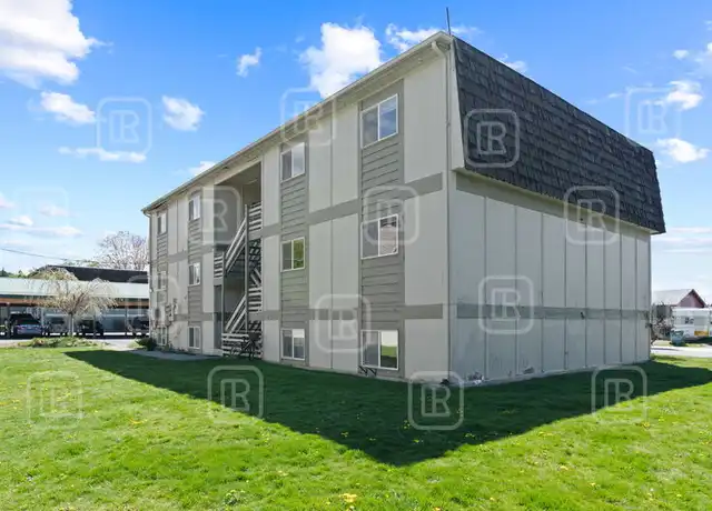 Property at 107 E Hattie Ave Unit 4, Coeur d'Alene, ID, 83814, 2 beds, 1 bath, [object Object]