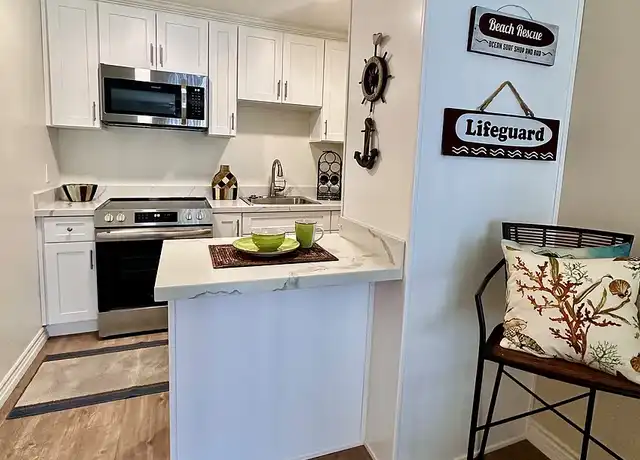 Property at The Beach House Apartment Homes - 1433 Superior Ave, Newport Beach, CA, 92663, 0 beds, 1 bath, [object Object]