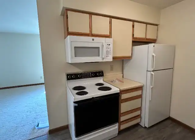 Property at 1949 Western Ave Unit 305, Albany, NY, 12203, 1 bed, 1 bath, [object Object]
