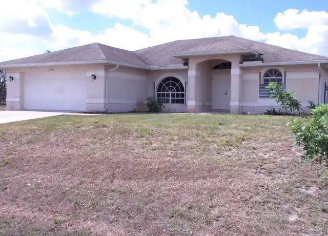 Property at 2709 37th St SW, Lehigh Acres, FL, 33976, 3 beds, 2 baths, [object Object]
