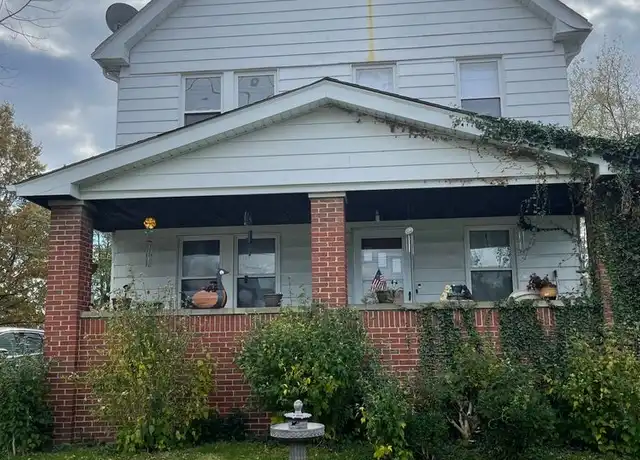 Property at 20664 Miller Ave Unit Down Unit, Euclid, OH, 44119, 3 beds, 2 baths, [object Object]