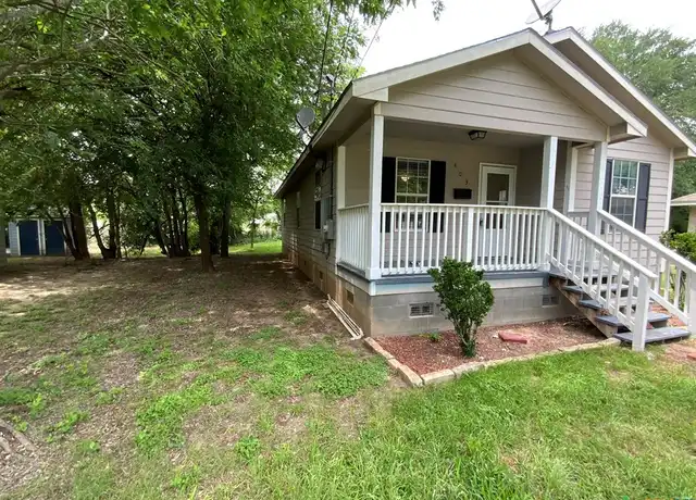 Property at 403 Smith St, Belton, TX, 76513, 3 beds, 2 baths, [object Object]