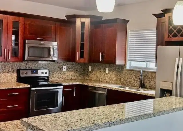 Property at 323 SW 11th St, Fort Lauderdale, FL, 33315, 4 beds, 3 baths, [object Object]