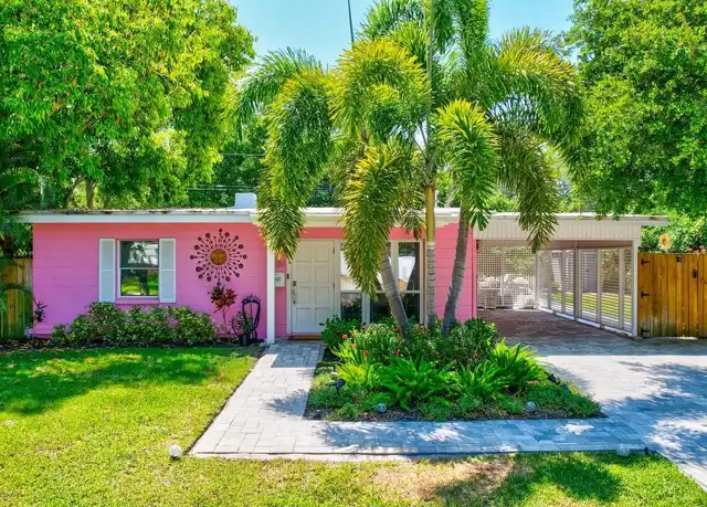 Property at 4261 Porpoise Dr SE, St Petersburg, FL, 33705, 2 beds, 1 bath, [object Object]