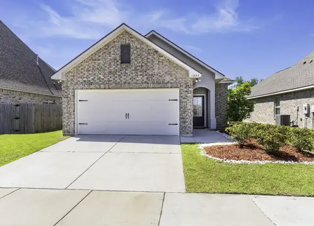 Property at 1244 Shadow Bluff Dr, Baton Rouge, LA, 70820, 3 beds, 2 baths, [object Object]