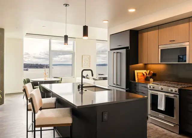Photo of 2315 4th Ave, Seattle, WA 98121