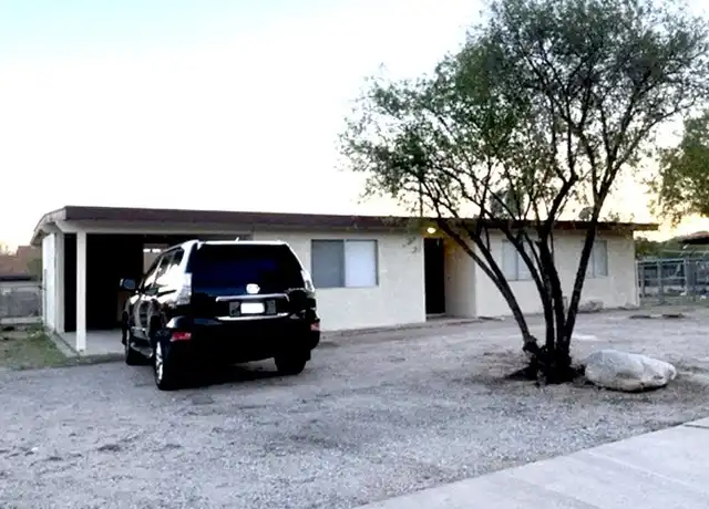 Property at 1601 W San Ricardo Blvd, Tucson, AZ, 85713, 3 beds, 2 baths, [object Object]