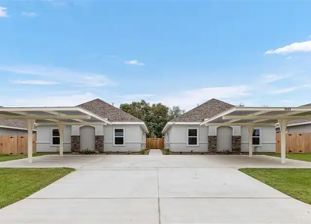 Property at 2105 Davenport St Unit 2, Weslaco, TX, 78596, 3 beds, 2 baths, [object Object]