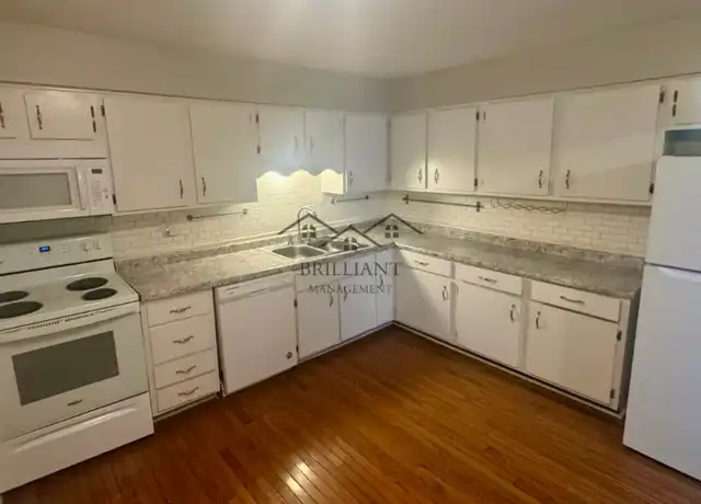 Property at 5241 Boy Scout Rd Unit 5263, Lawrence, IN, 46226, 3 beds, 2 baths, [object Object]