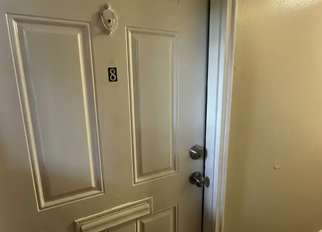 Property at 2880 Hull Rd Unit C8, Camden, NJ, 08104, 1 bed, 1 bath, [object Object]