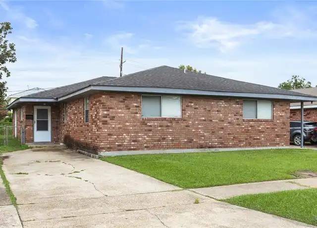 Property at 228 Duke Dr, Kenner, LA, 70065, 3 beds, 2 baths, [object Object]