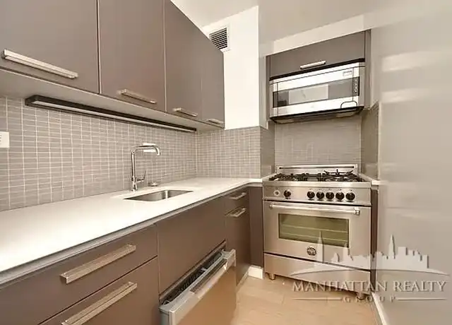 Property at 222 E 39th St Unit 17E, New York, NY, 10016, 1 bed, 1 bath, [object Object]