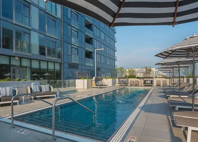 Property at Level Furnished Living - 1142 N Wells St, Chicago, IL, 60610, 0-2 beds, 1-2 bath, [object Object]
