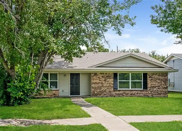 Property at 2654 Hartford Ln, Lancaster, TX, 75134, 4 beds, 2 baths, [object Object]