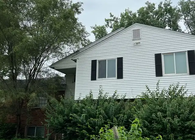 Property at 6028 Laurel Hall Dr #2, Indianapolis, IN, 46226, 2 beds, 1 bath, [object Object]