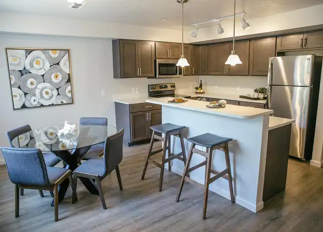 Property at Riverview Lofts - 1608 E South Riverton Ave, Spokane, WA, 99207, 2 beds, 2 baths, [object Object]