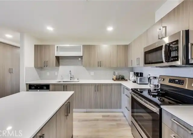 Property at 11616 Burbank Blvd Unit 203, North Hollywood, CA, 91601, 3 beds, 2 baths, [object Object]