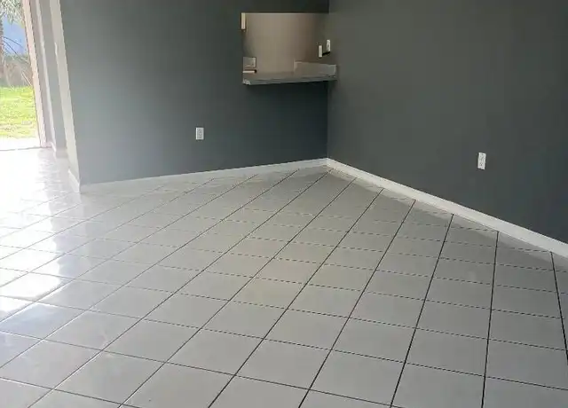 Property at 6106 Forest Hill Blvd #102, West Palm Beach, FL, 33415, 1 bed, 1 bath, [object Object]