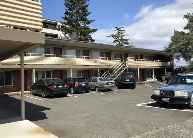 Property at 524 Highland Dr Unit 11, Seattle, WA, 98109, 1 bed, 1 bath, [object Object]
