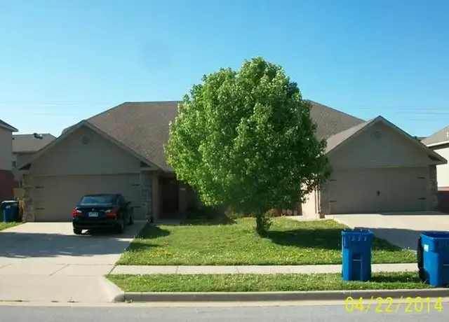 Property at 3103 SW Deerfield Blvd #1, Bentonville, AR, 72712, 3 beds, 2 baths, [object Object]